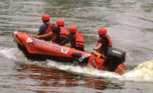 Urban Pitbull Rescue Boat